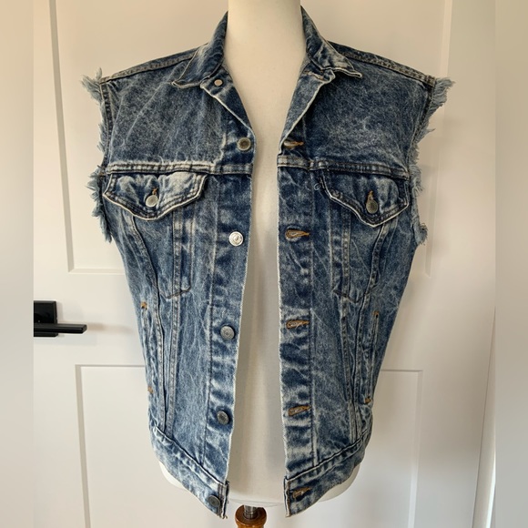 Vintage 80s 90s Levi’s Acid Wash Denim Vest - Picture 3 of 6